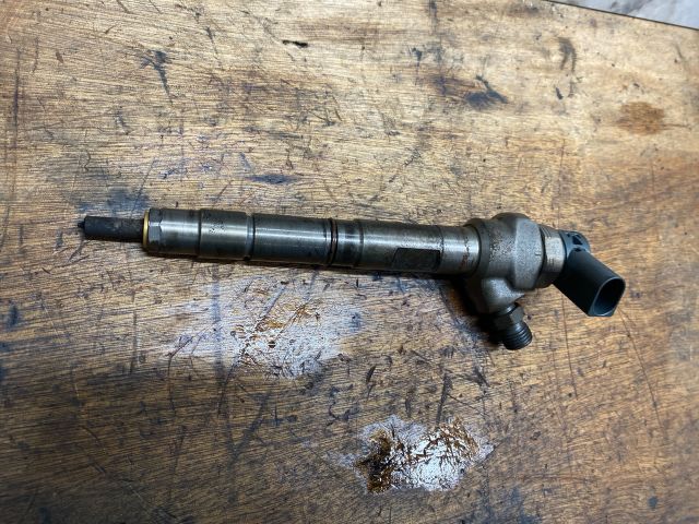 bontott VW JETTA Porlasztó (1 db)