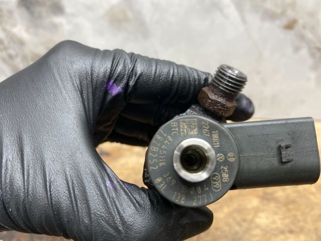 bontott VW JETTA Porlasztó (1 db)