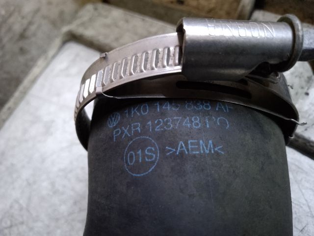 bontott VW JETTA Turbócső