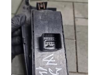 bontott VW JETTA Ablakemelő Kapcsoló Négyes / Kettes