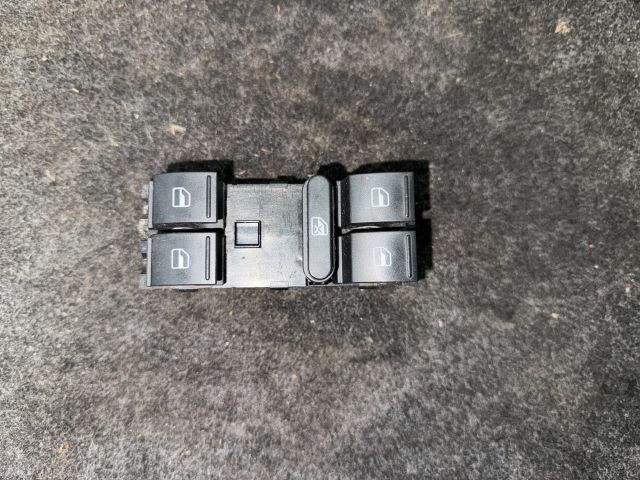 bontott VW JETTA Ablakemelő Kapcsoló Négyes / Kettes