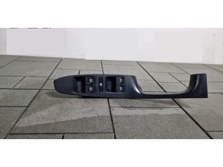 bontott VW JETTA Ablakemelő Kapcsoló Négyes / Kettes