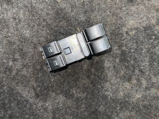 bontott VW JETTA Ablakemelő Kapcsoló Négyes / Kettes