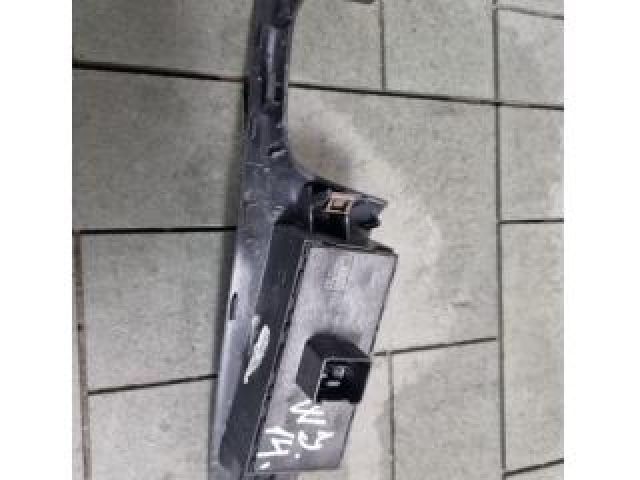 bontott VW JETTA Ablakemelő Kapcsoló Négyes / Kettes