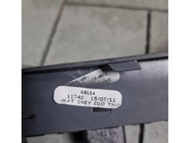 bontott VW JETTA Ablakemelő Kapcsoló Négyes / Kettes