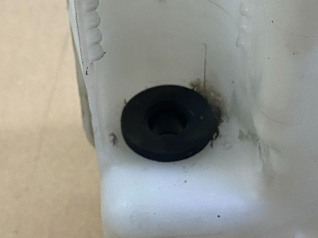 bontott VW JETTA Ablakmosó Tartály