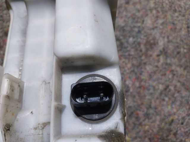 bontott VW JETTA Ablakmosó Tartály