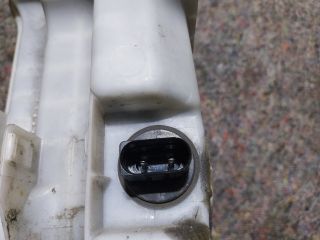 bontott VW JETTA Ablakmosó Tartály