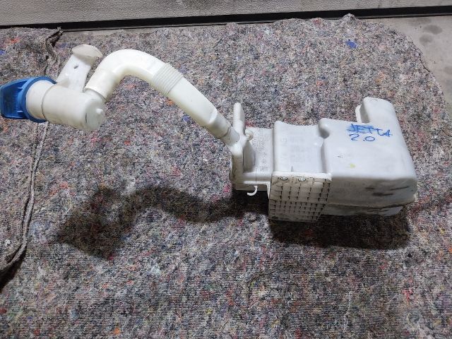 bontott VW JETTA Ablakmosó Tartály