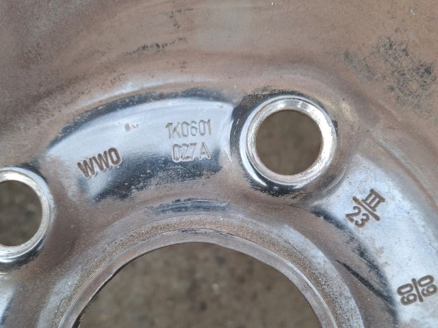 bontott VW JETTA Acélfelni (1 db)