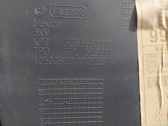 bontott VW JETTA Ajtó Kárpit Szett