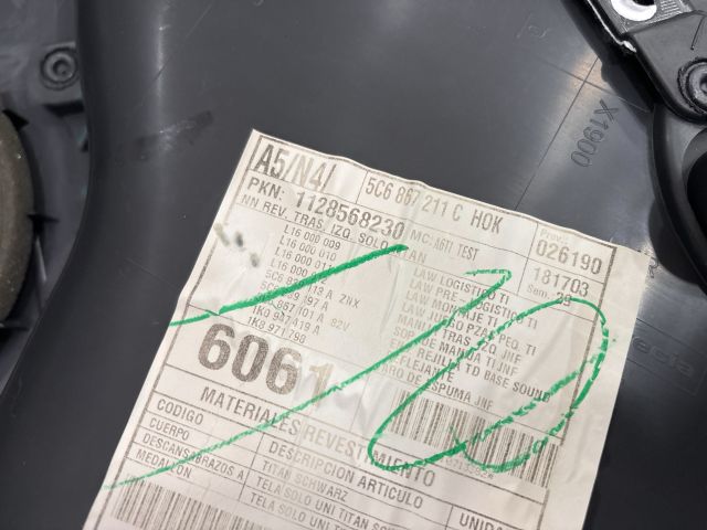 bontott VW JETTA Ajtó Kárpit Szett