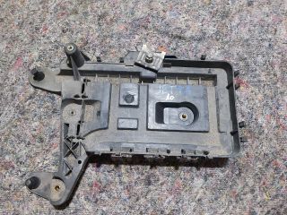 bontott VW JETTA Akkumulátor Tartó