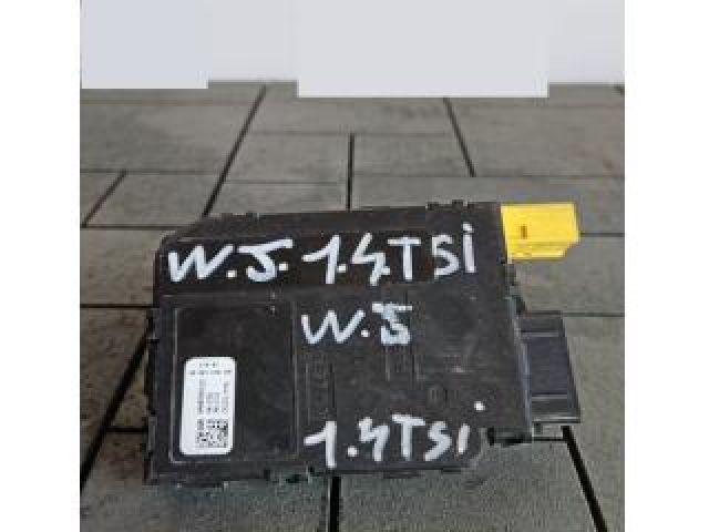 bontott VW JETTA Aktív Kormány Elektronika