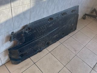 bontott VW JETTA Alsó Padlólemez Burkolat