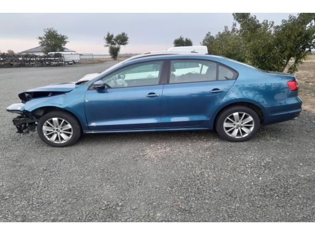 bontott VW JETTA Alufelni Szett Gumival