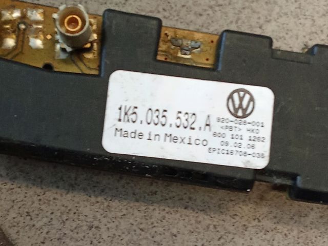 bontott VW JETTA Antenna Erősítő