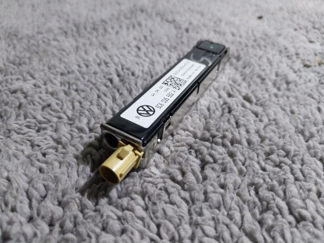 bontott VW JETTA Antenna Erősítő