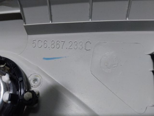 bontott VW JETTA Bal A Oszlop Hangszóró Burkolat