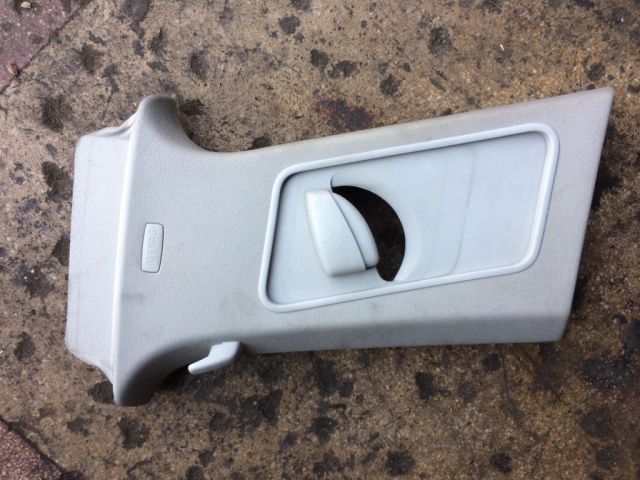 bontott VW JETTA Bal B Oszlop Burkolat