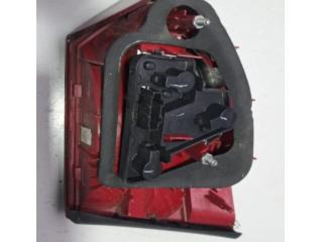 bontott VW JETTA Bal Belső Hátsó Lámpa