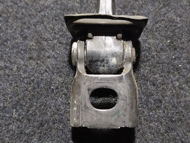 bontott VW JETTA Bal Csomagtérajtó Ajtóhatároló