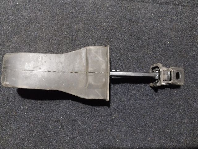 bontott VW JETTA Bal Csomagtérajtó Ajtóhatároló