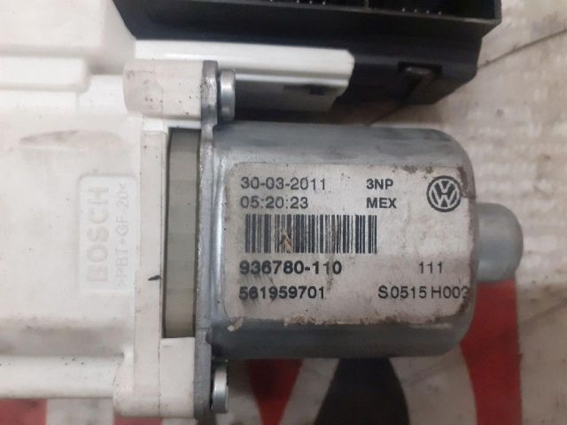 bontott VW JETTA Bal első Ablakemelő Motor