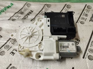 bontott VW JETTA Bal első Ablakemelő Motor