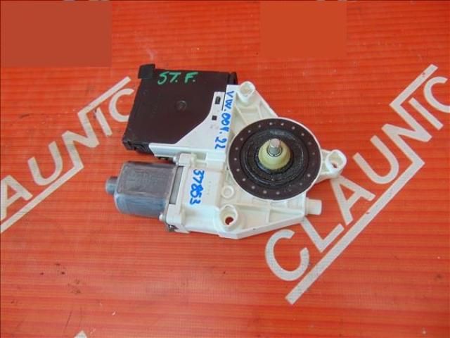 bontott VW JETTA Bal első Ablakemelő Motor