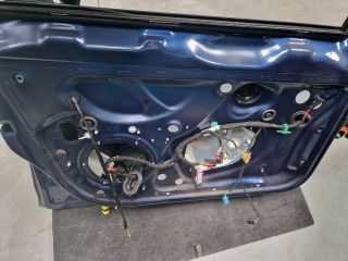 bontott VW JETTA Bal első Ajtó (Részeivel)