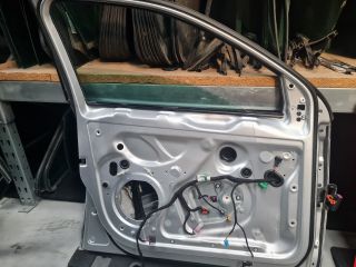 bontott VW JETTA Bal első Ajtó (Részeivel)