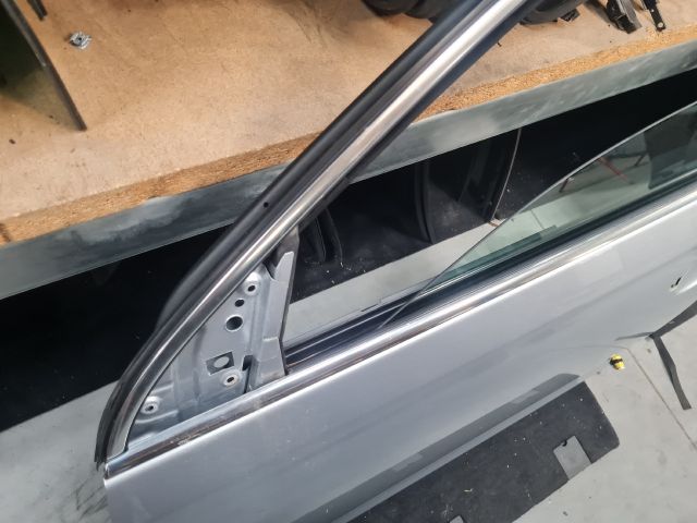 bontott VW JETTA Bal első Ajtó (Részeivel)