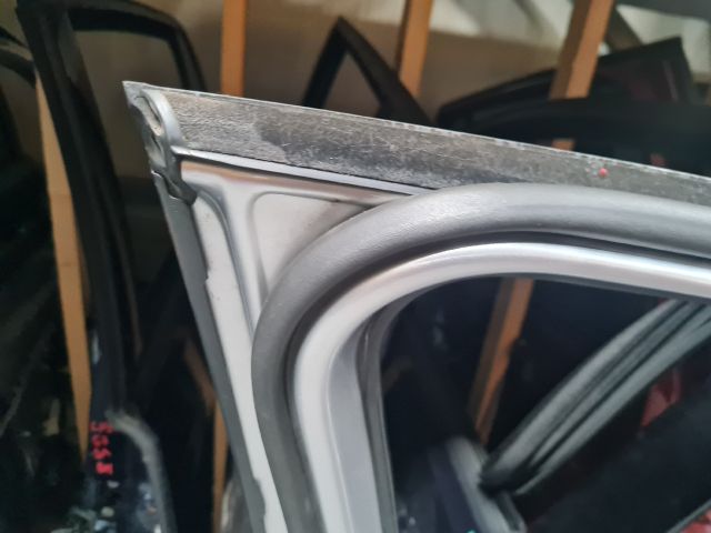 bontott VW JETTA Bal első Ajtó (Részeivel)