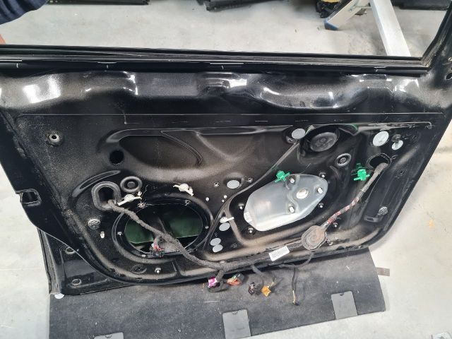 bontott VW JETTA Bal első Ajtó (Részeivel)