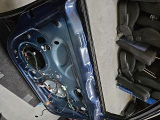 bontott VW JETTA Bal első Ajtó (Üres lemez)