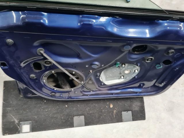 bontott VW JETTA Bal első Ajtó (Üres lemez)