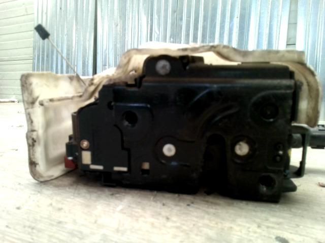 bontott VW JETTA Bal első Ajtózár