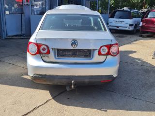 bontott VW JETTA Bal első Ajtózár