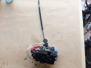 bontott VW JETTA Bal első Ajtózár