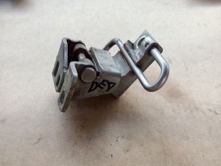 bontott VW JETTA Bal első Alsó Zsanér