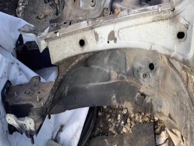 bontott VW JETTA Bal első Ütközéscsillapító