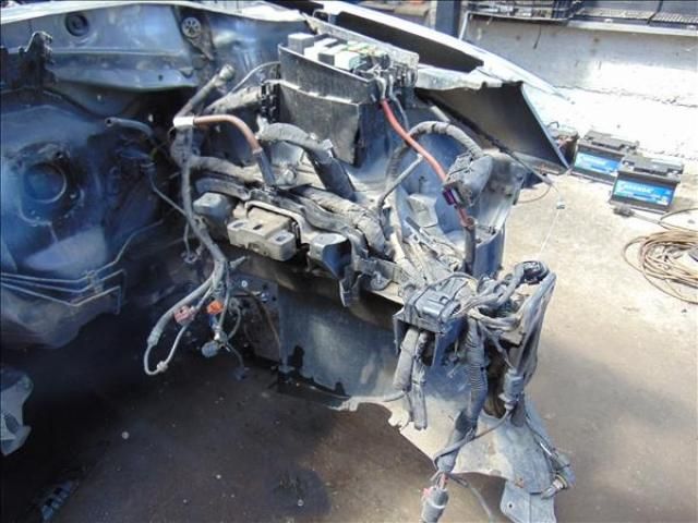 bontott VW JETTA Bal első Ütközéscsillapító