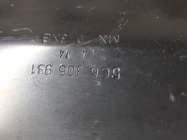 bontott VW JETTA Bal Fényszóró Tartó