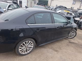 bontott VW JETTA Bal Fényszóró