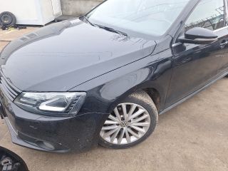 bontott VW JETTA Bal Fényszóró