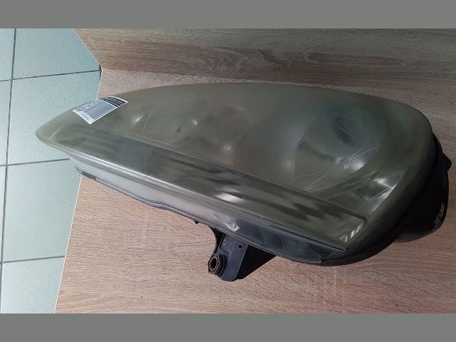 bontott VW JETTA Bal Fényszóró