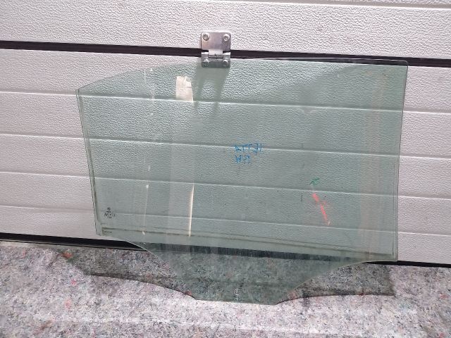 bontott VW JETTA Bal hátsó Ablak