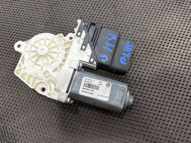 bontott VW JETTA Bal hátsó Ablakemelő Motor