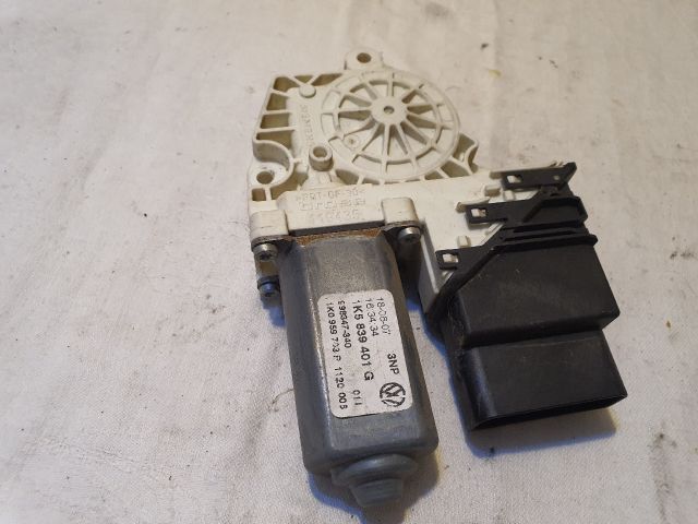 bontott VW JETTA Bal hátsó Ablakemelő Motor